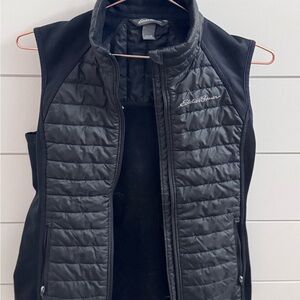 Eddie Bauer Women's Black Puffer Vest